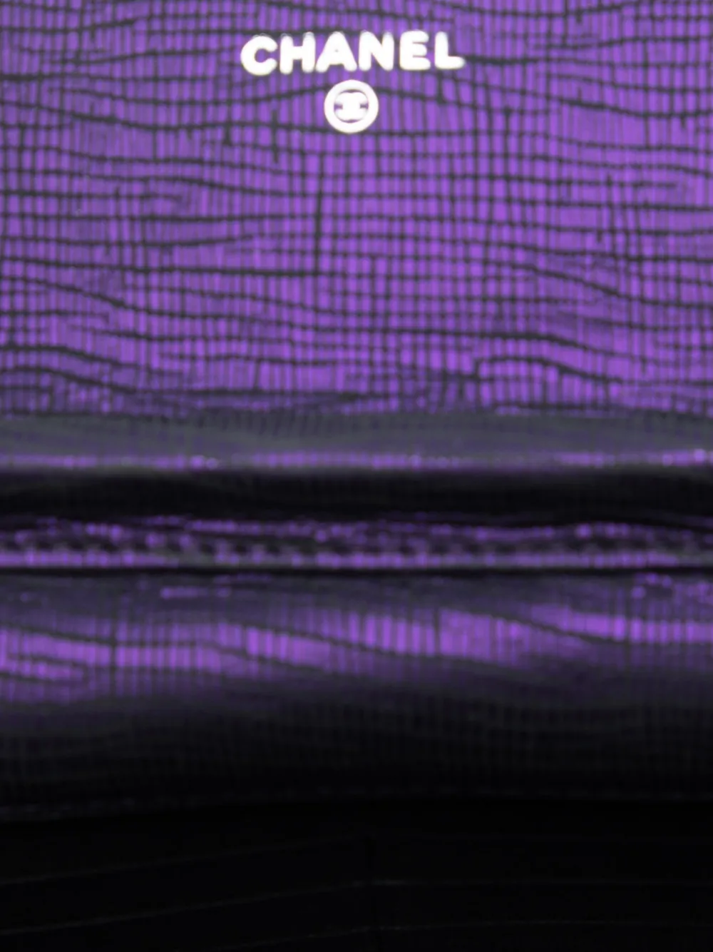 Chanel Pre-owned 2013-2014 CC Metallic Crackling Lizard Printed Leather Wallet on Chain Crossbody Bag in Purple, view 5