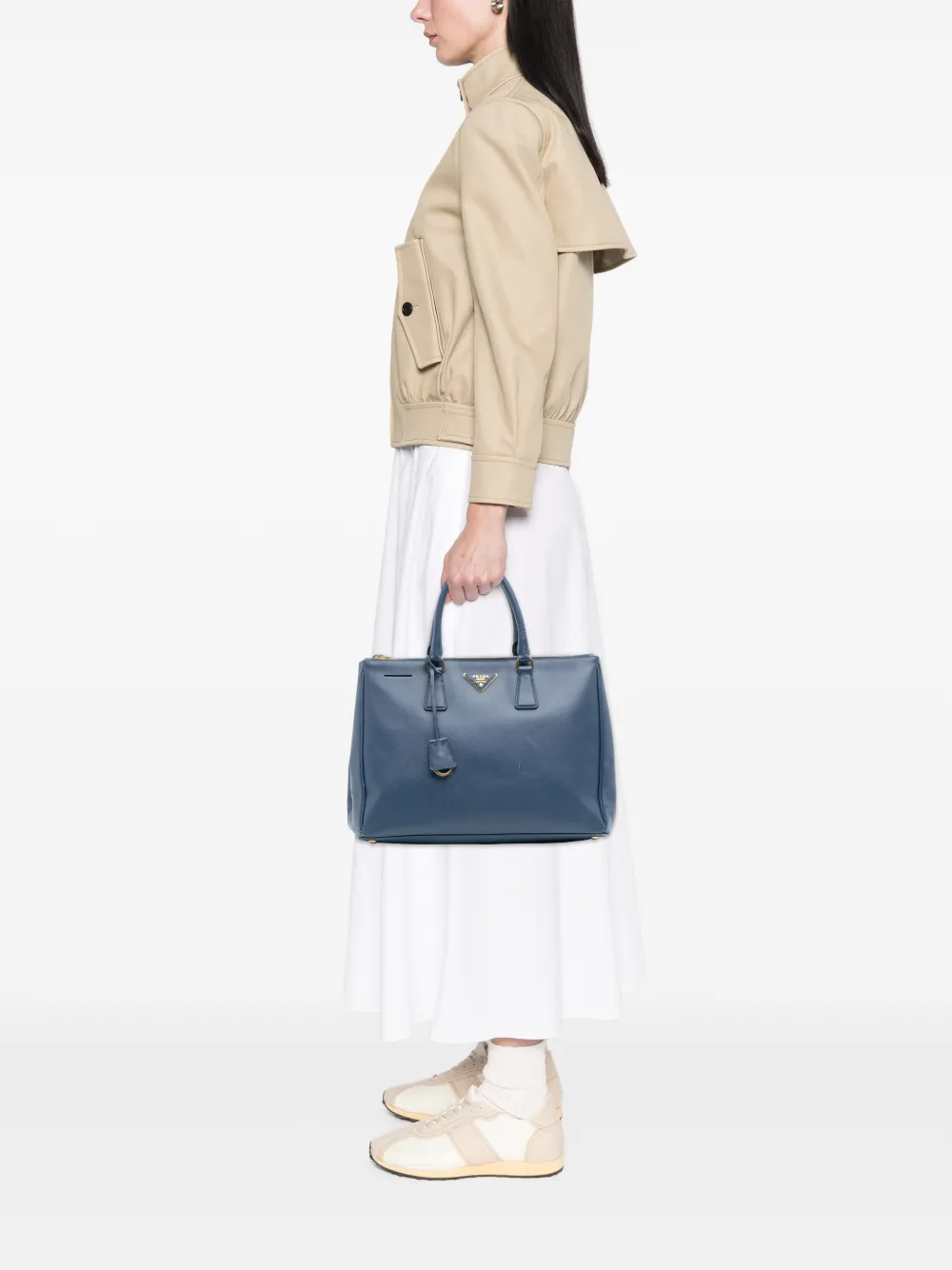 Prada Pre-owned 2010-2025 Large Saffiano Lux Galleria Double Zip Tote Bag in Blue, view 2
