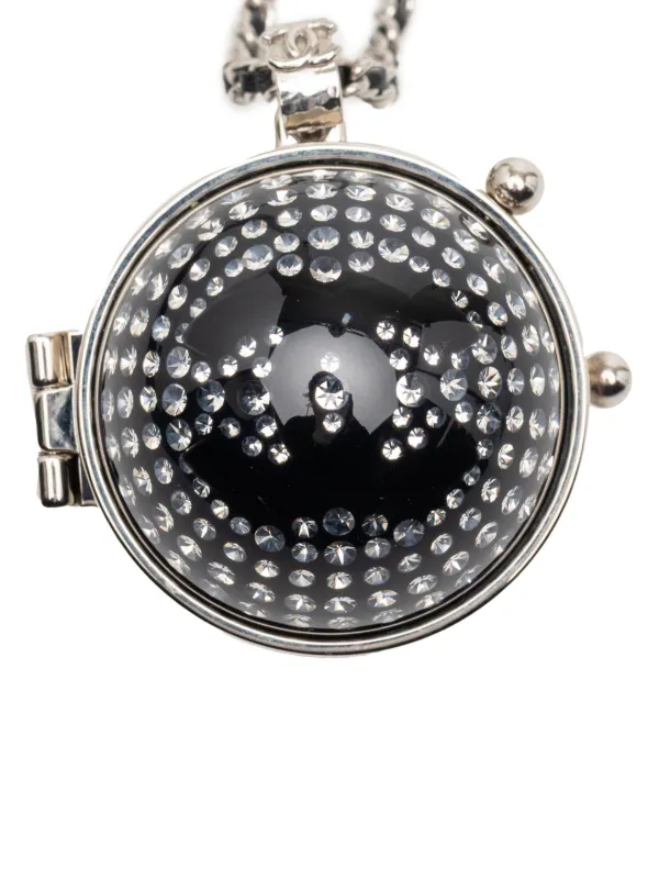 CHANEL Pre-Owned 2021 ココマーク シルバープレーテッド ラムスキン 