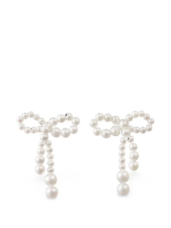 Sophie Bille Brahe Rosette De Perles Freshwater Pearl Earrings in Neutrals