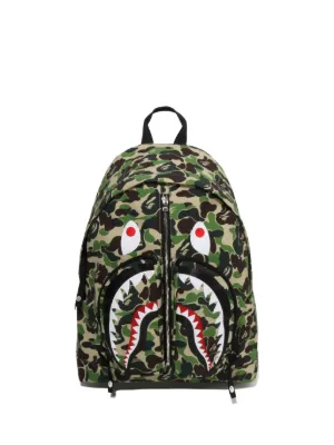 A BATHING APE® Shark Camo バックパック | グリーン | FARFETCH JP