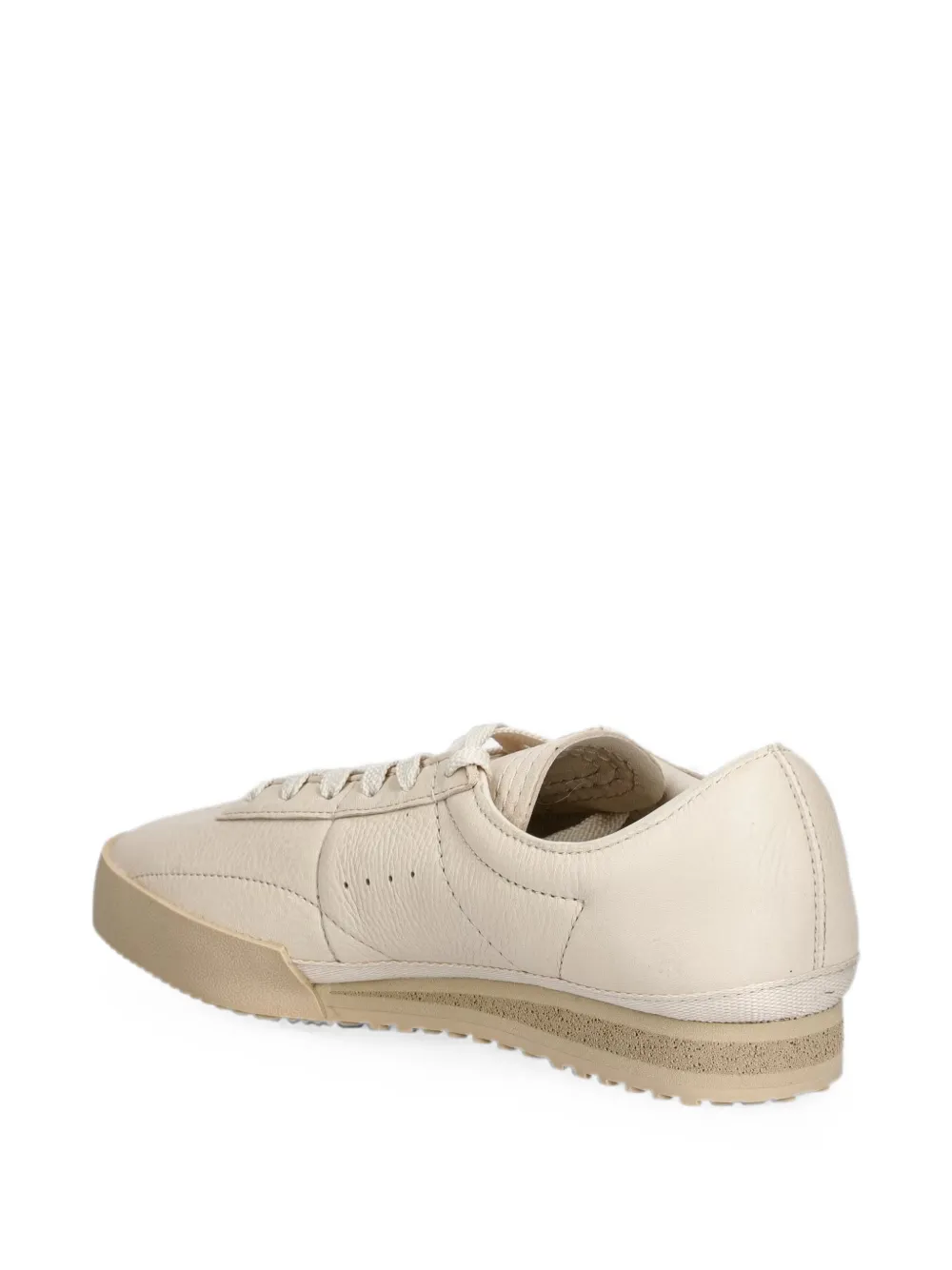 Lacoste Aura logo-plaque leather sneakers Beige