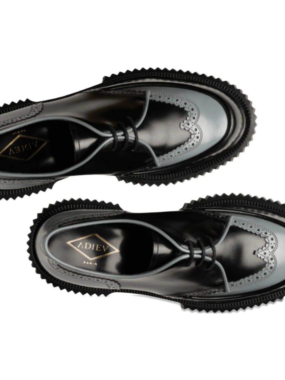 Adieu Paris Loafers met brogue-detail Zwart