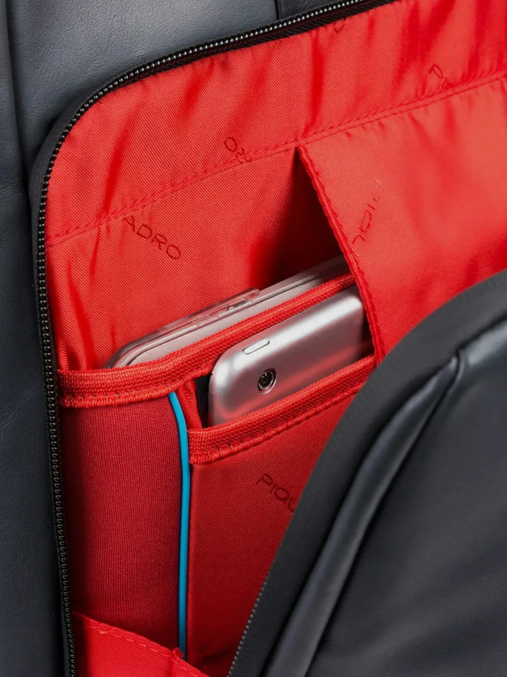 PIQUADRO Verstelbare laptop koffer Grijs