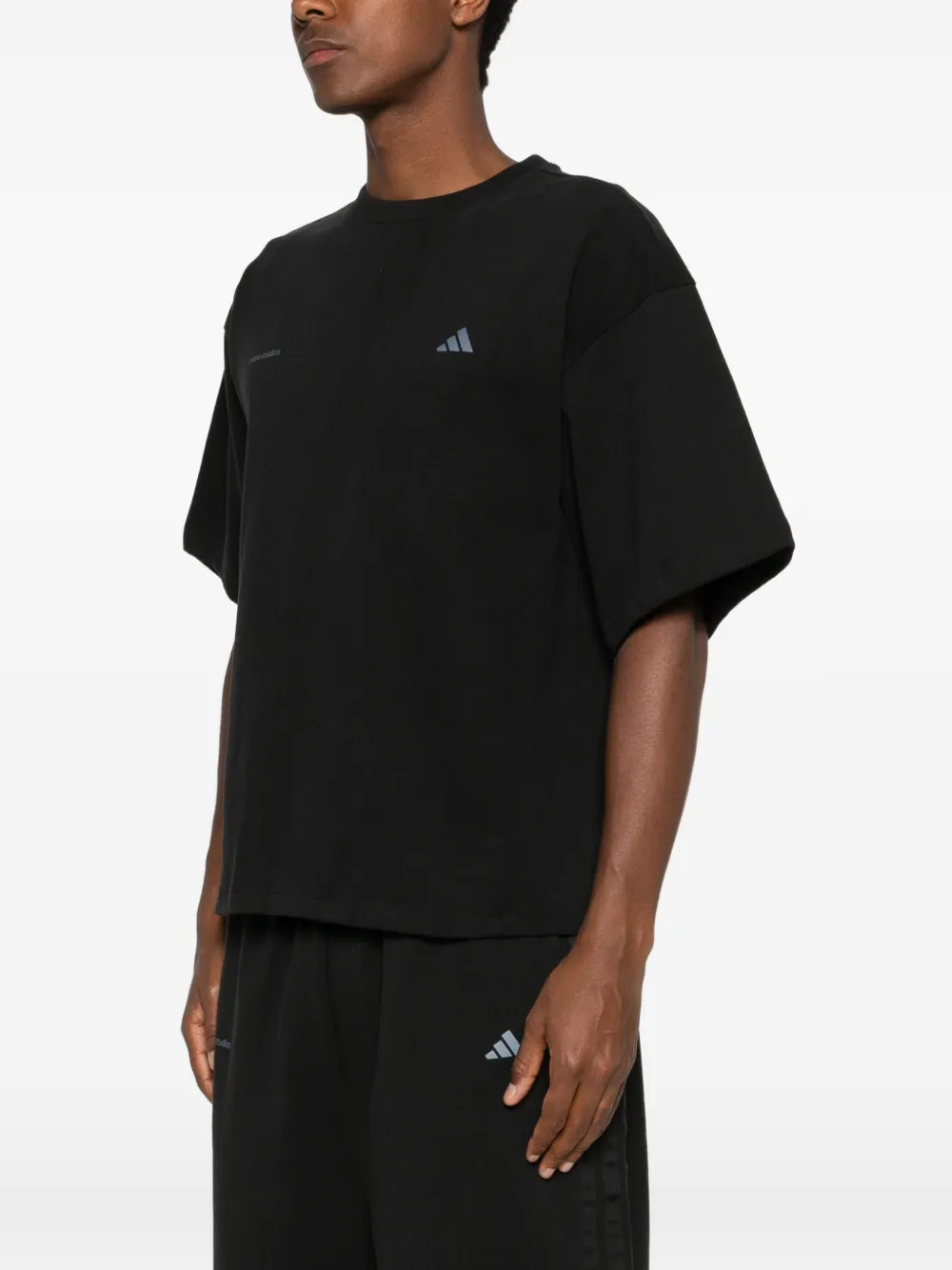 adidas x Gehele Studios T-shirt met logoprint Zwart