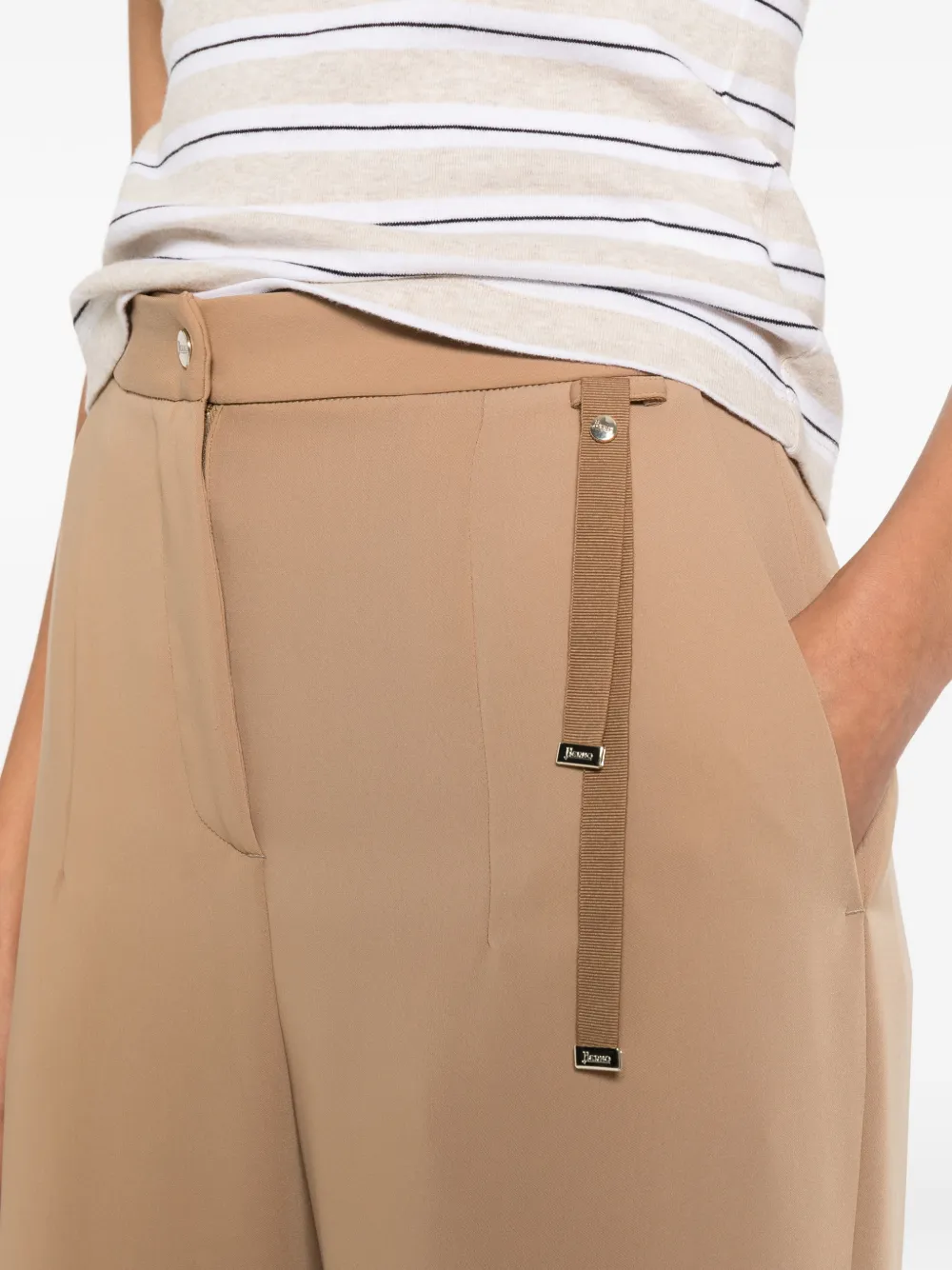 Herno Broek met grosgrain detail Beige
