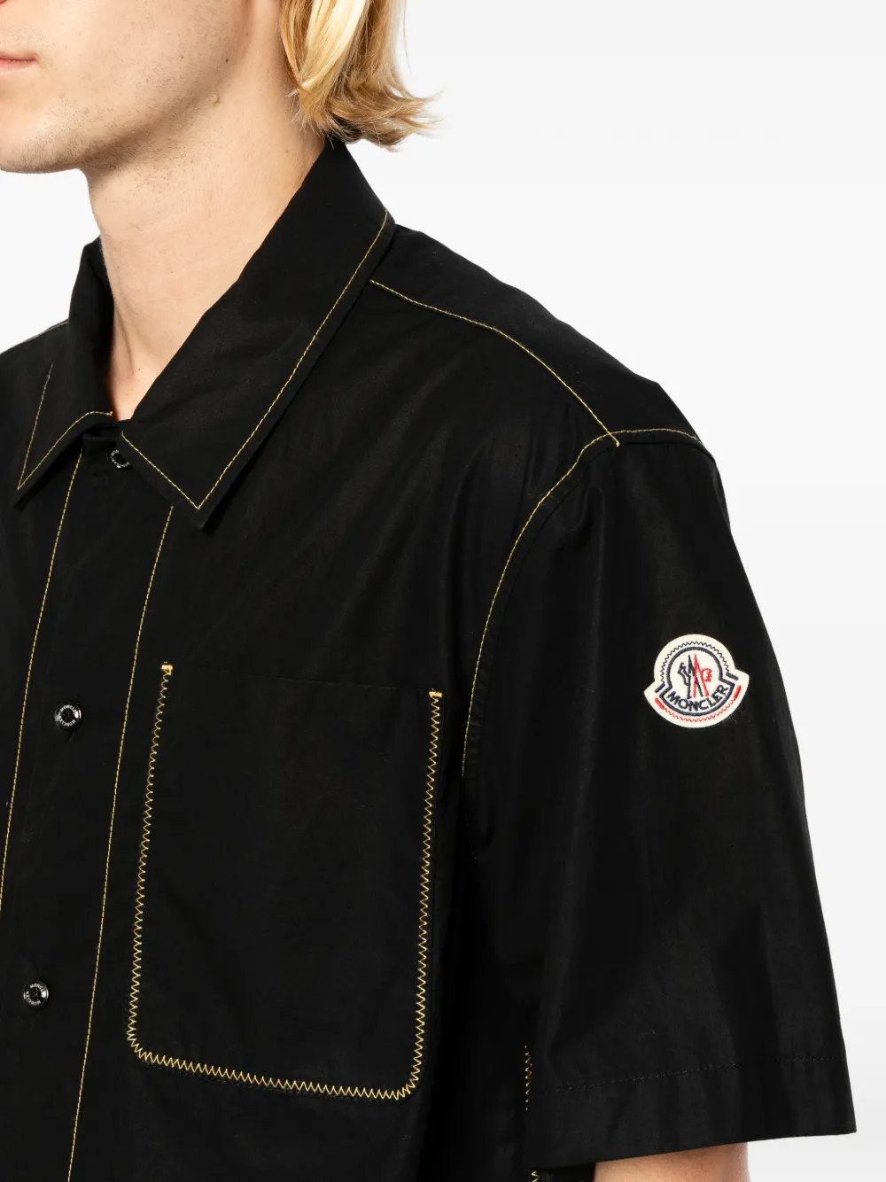 Moncler Katoenen overhemd met korte mouwen Zwart