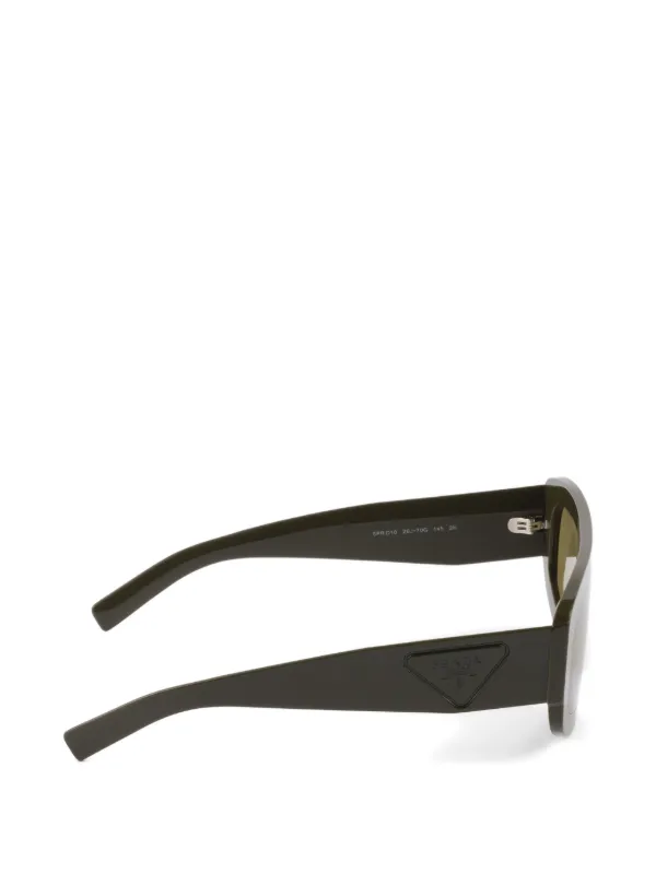 Prada Eyewear トライアングルロゴ サングラス | グリーン | FARFETCH JP