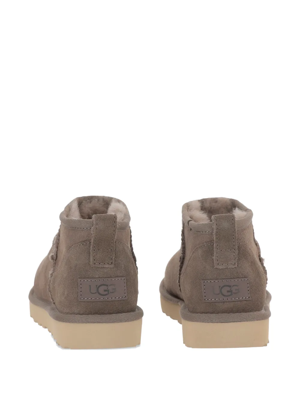 UGG Classic Ultra enkellaarzen Beige