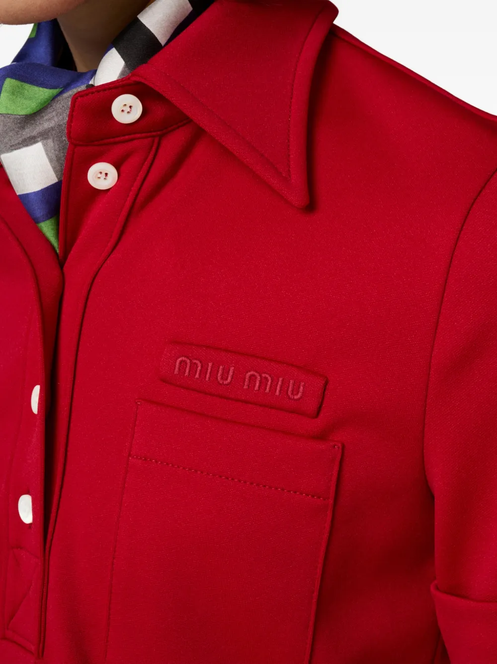 Miu Top met puntkraag en borduurwerk Rood