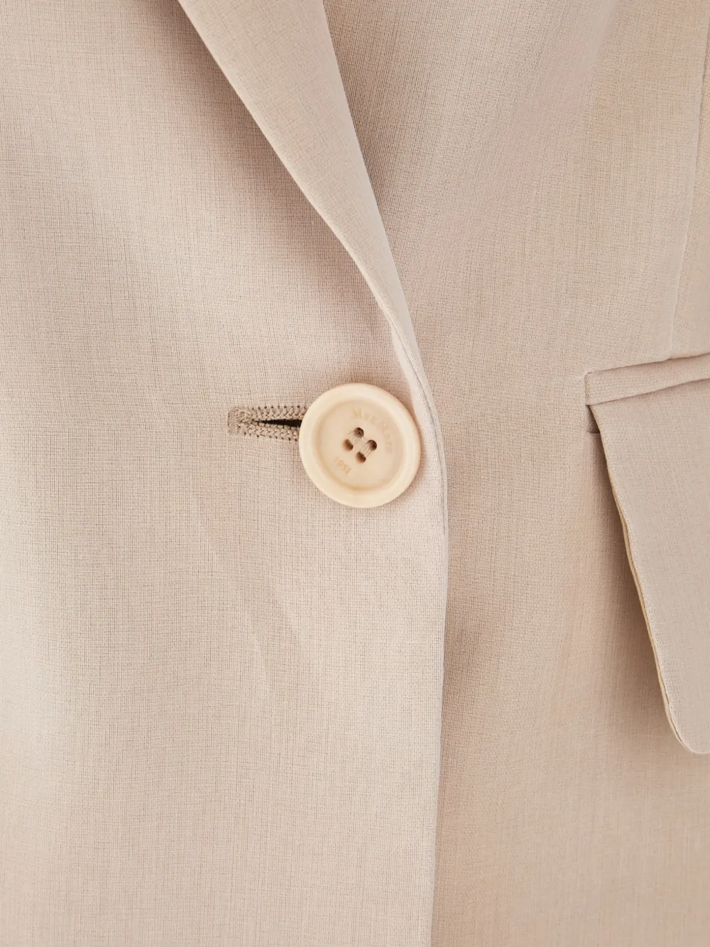 Max Mara Blazer met dubbele rij knopen Beige