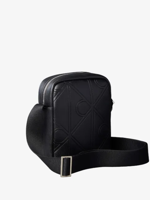 Calvin Klein sac porté épaule à logo embossé