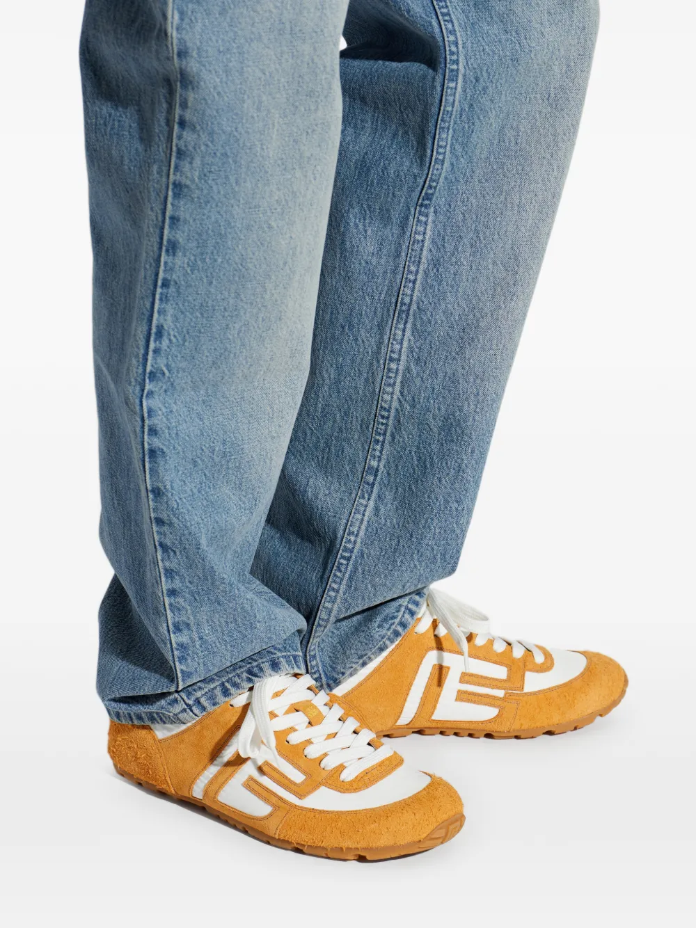 Balmain Racer 45 suede-panel sneakers Geel