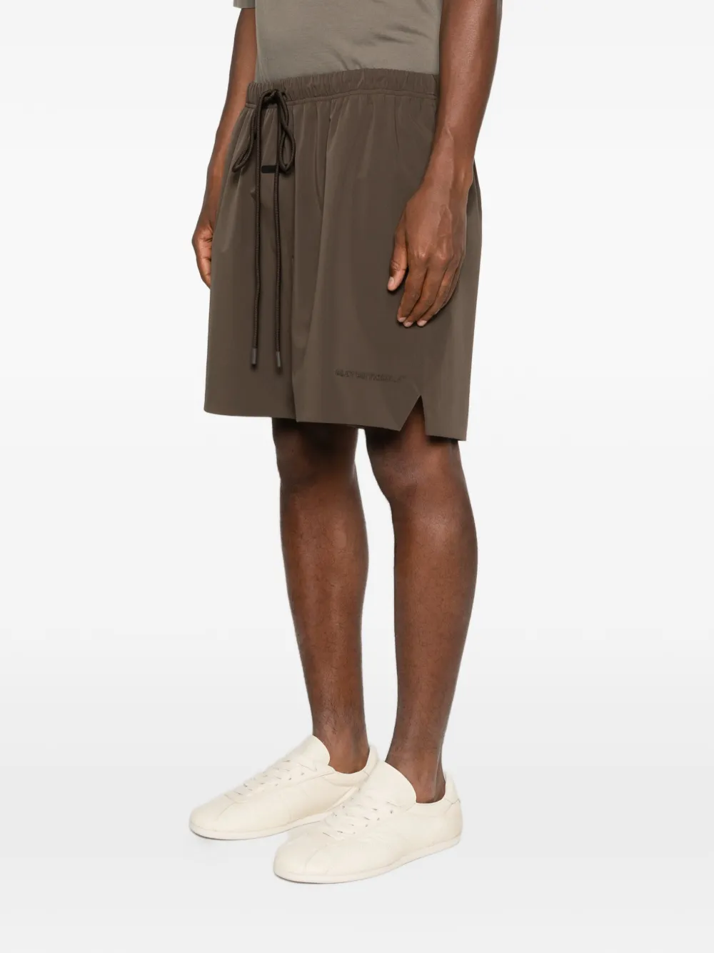 FEAR OF GOD ESSENTIALS Shorts met trekkoord Bruin