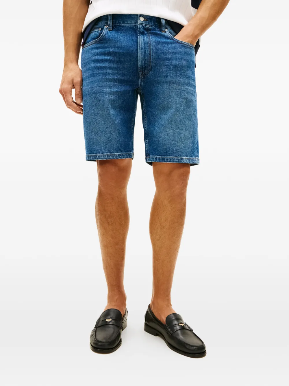 Tommy Hilfiger Denton straight denim shorts met logopatch en vervaagd effect Blauw