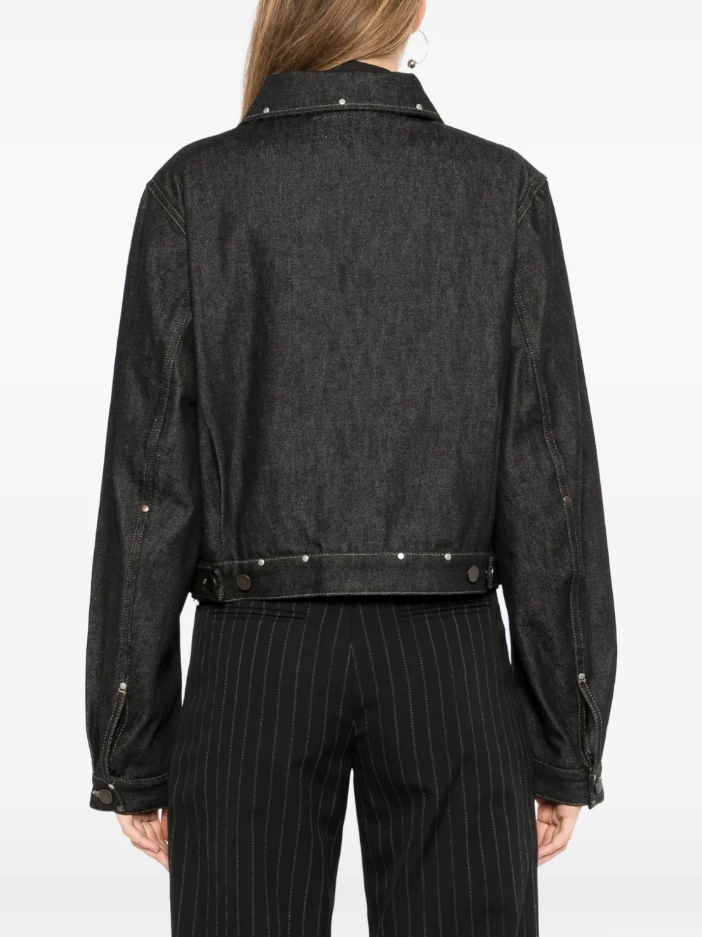 LEMAIRE Cropped denim jack met studs Blauw