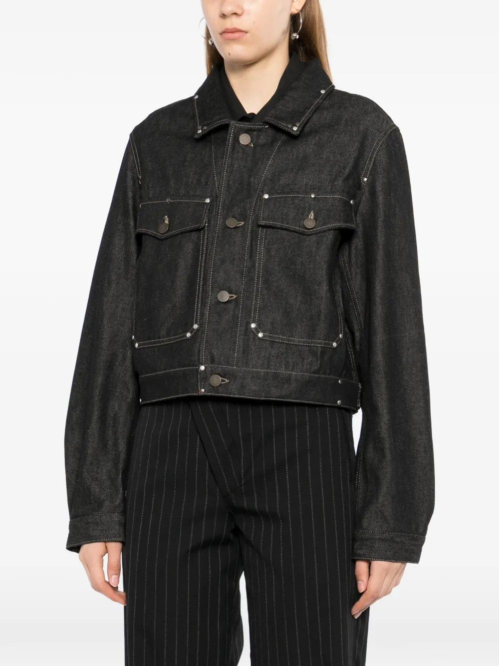 LEMAIRE Cropped denim jack met studs Blauw