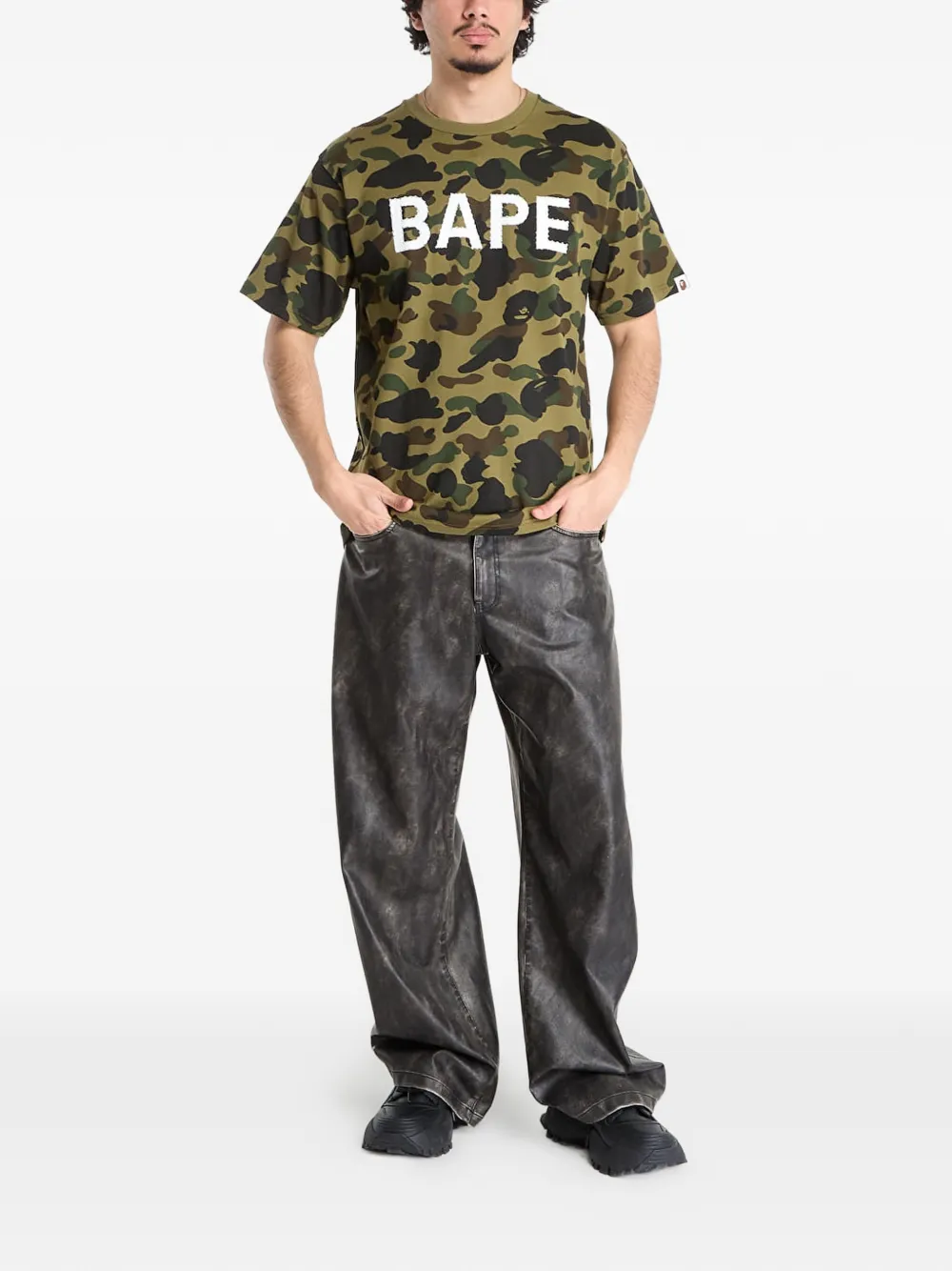 A BATHING APE Camo T-shirt met stras Groen
