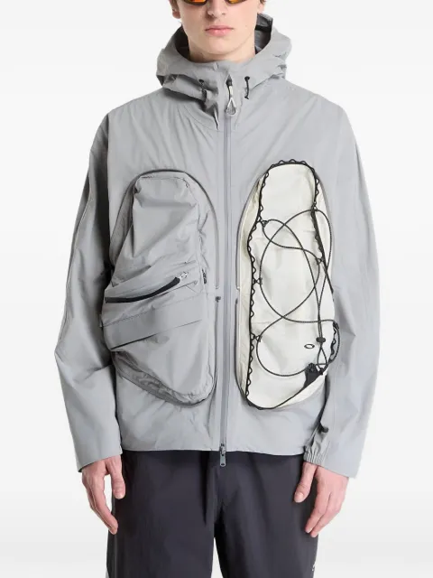 Oakley Latitude Veil Slingpack hooded jacket