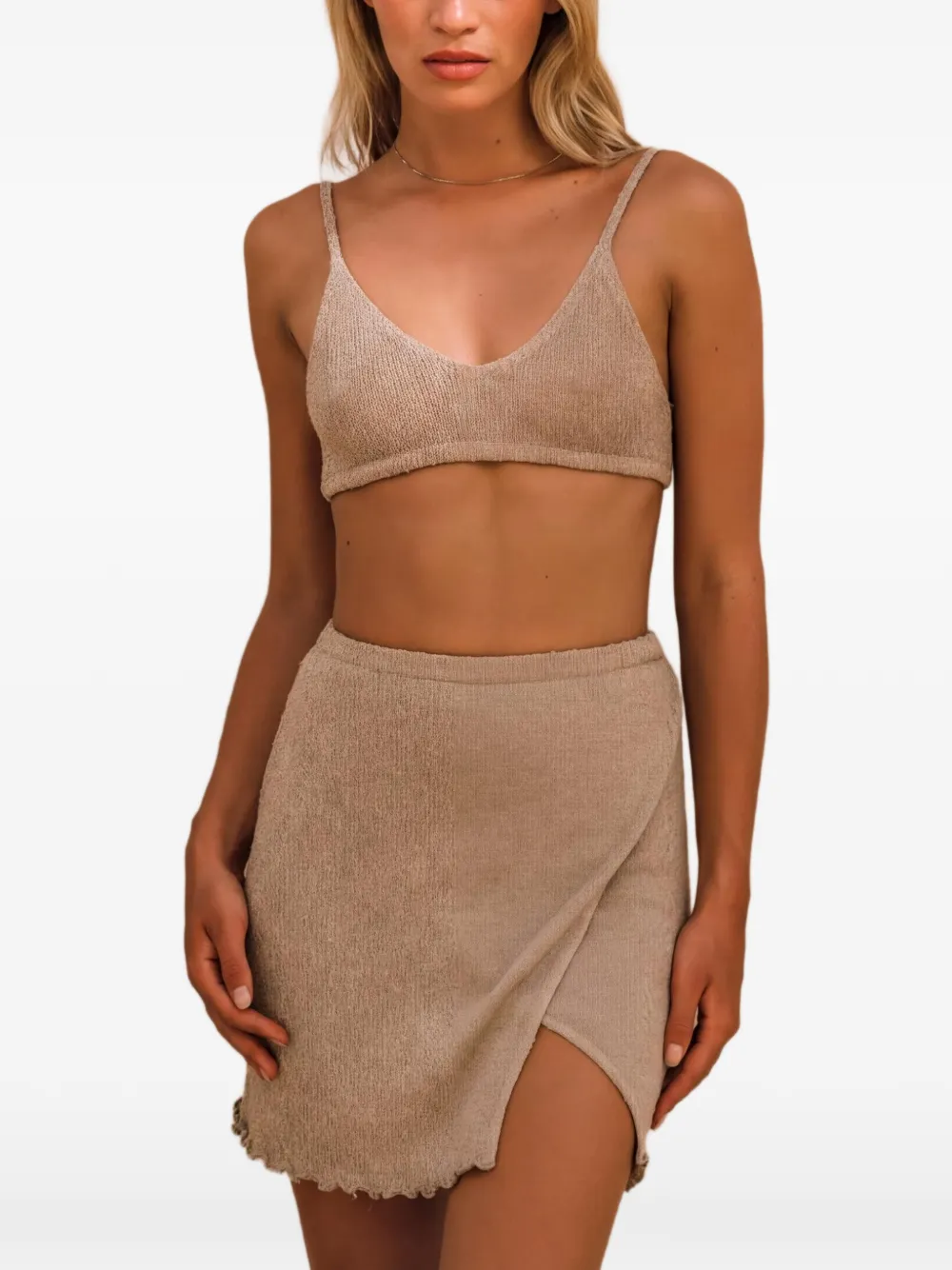 HONEST Madu crop top - Toni neutri
