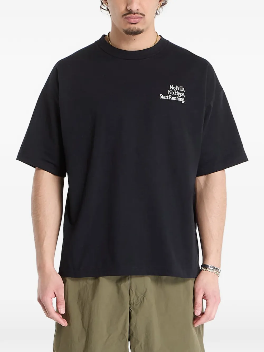 ASICS Runner Message graphic-print T-shirt Zwart