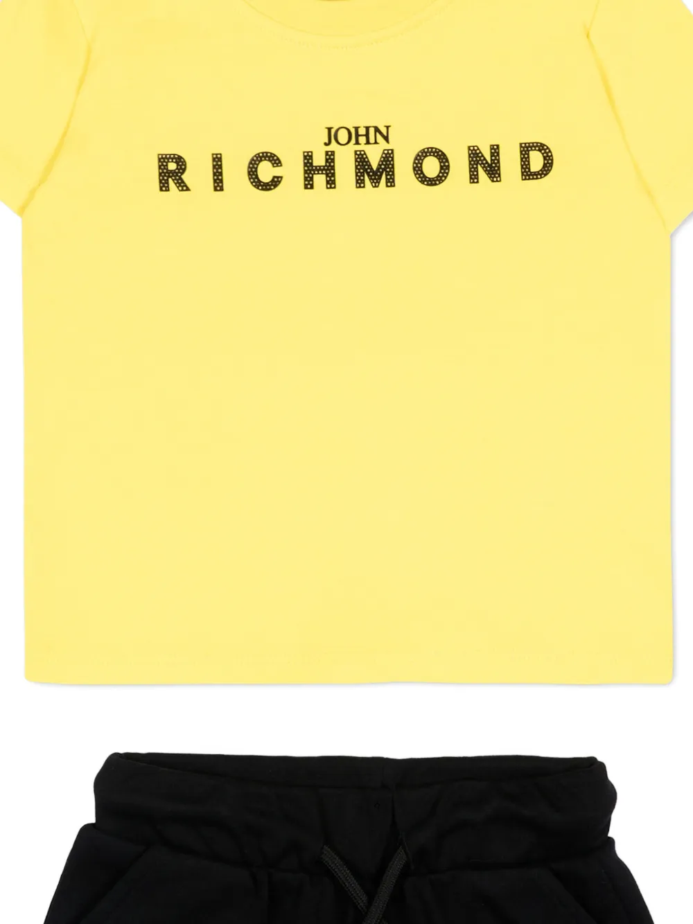 John Richmond Junior T-shirt en shorts met logoprint Geel