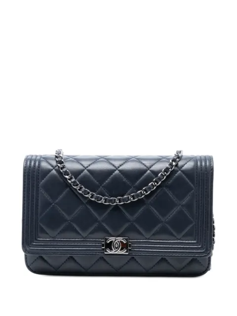 CHANEL Pre-Owned 2015-2016 Quilted Lambskin Boy Wallet On Chain crossbody bag