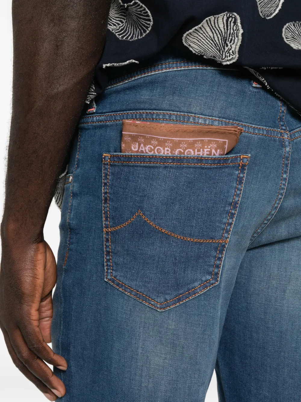 Jacob Cohën Nicolas shorts met logopatch Blauw