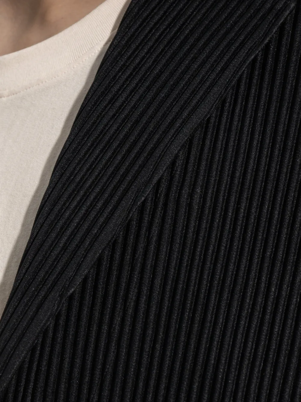 Homme Plissé Issey Miyake Jas met plooien Zwart