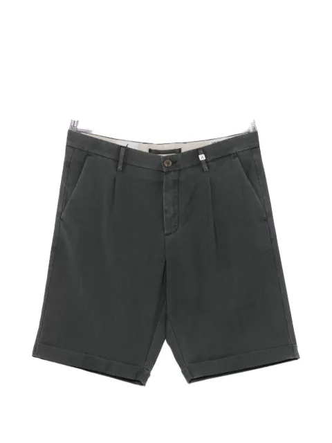 Myths pleated shorts