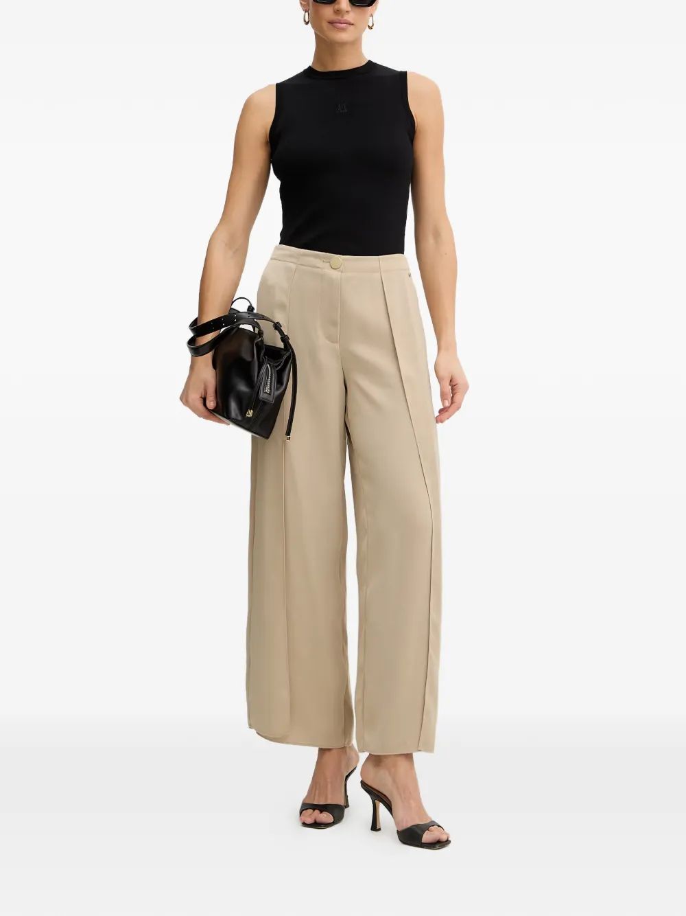Armani Exchange Plooibroek met zijsplit Beige