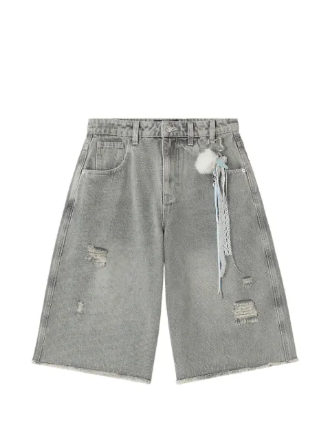Mini Cream distressed shorts