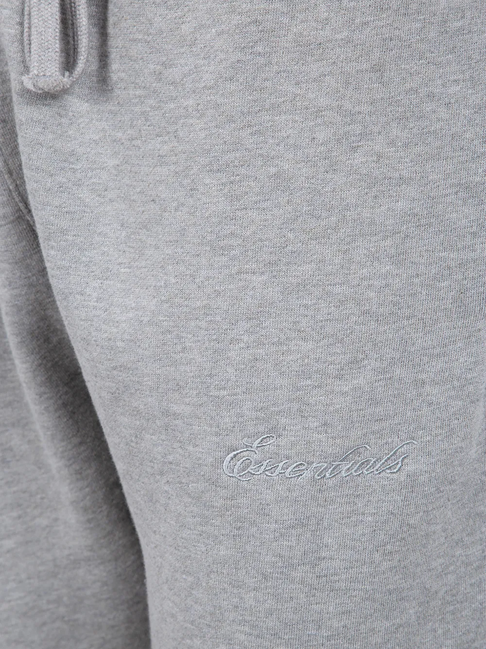 FEAR OF GOD ESSENTIALS Trainingsbroek met geborduurd logo Grijs