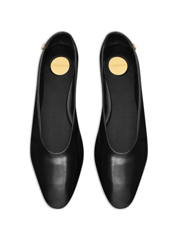 Saint Laurent アーモンドトゥ フラットシューズ | ブラック | FARFETCH JP