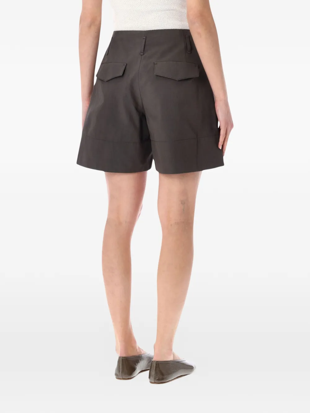 Low Classic Geplooide shorts Bruin