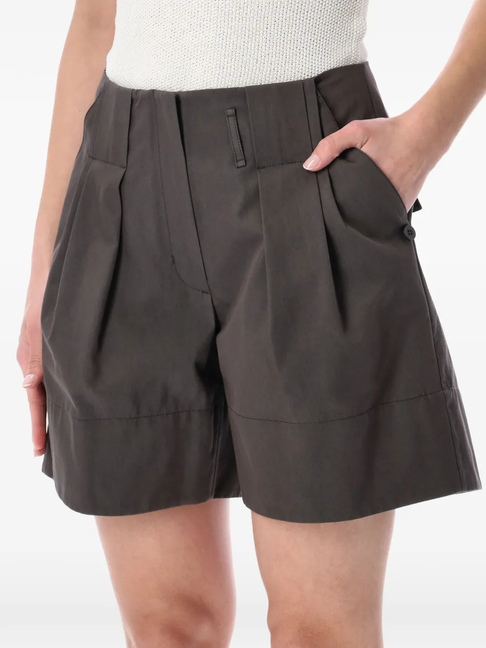 Low Classic Geplooide shorts Bruin