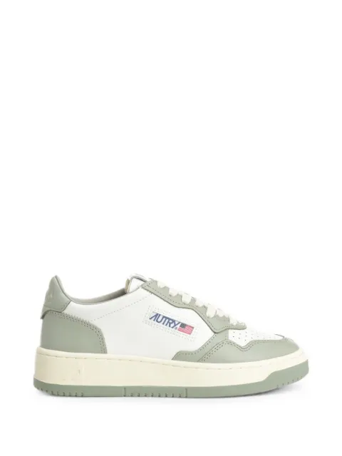 Autry embroidered logo medalist leather sneakers