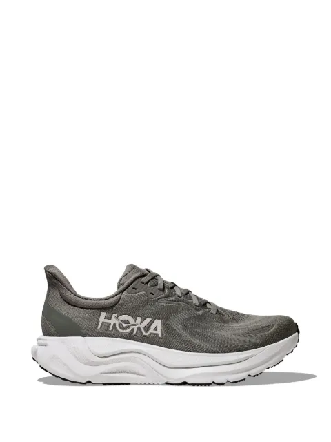 HOKA Arahi 8 sneakers
