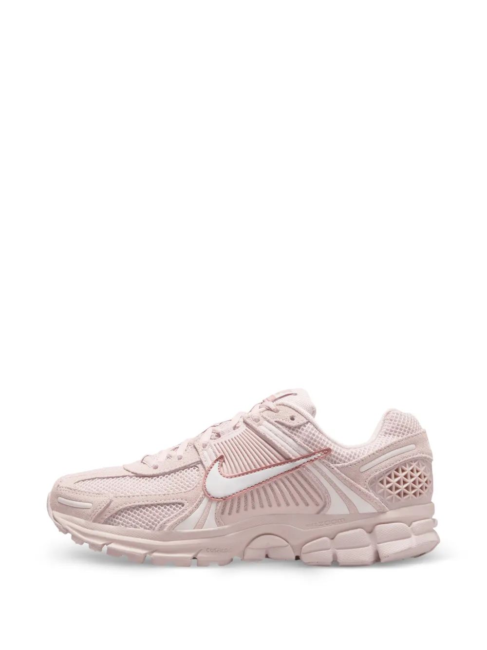Nike Zoom Vomero 5 shoes with reflective design accents - Rosa