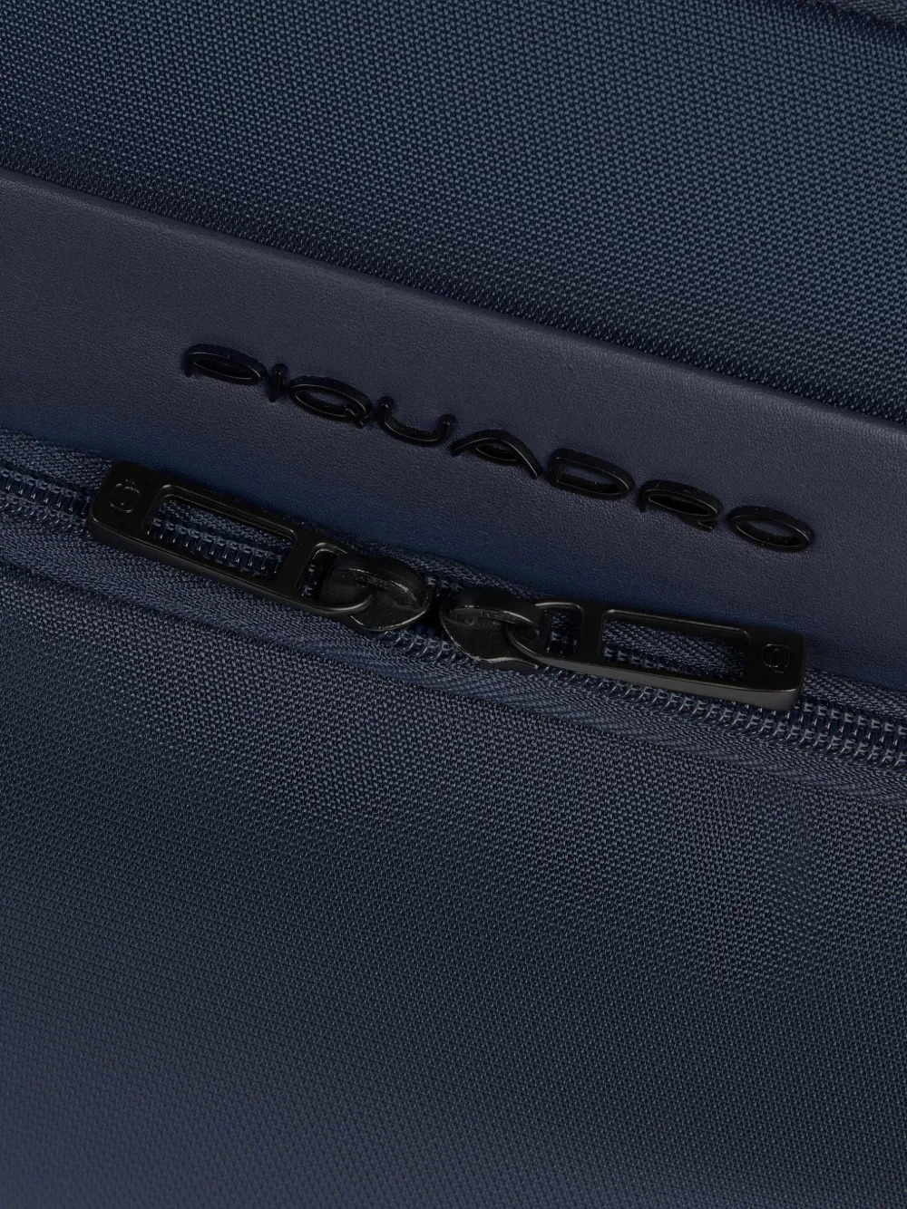 PIQUADRO Laptoptas met leren afwerking Blauw