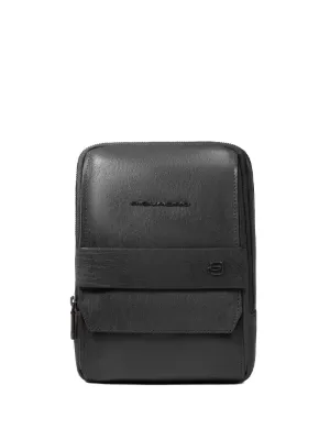 PIQUADRO レザー バックパック | ブラック | FARFETCH JP