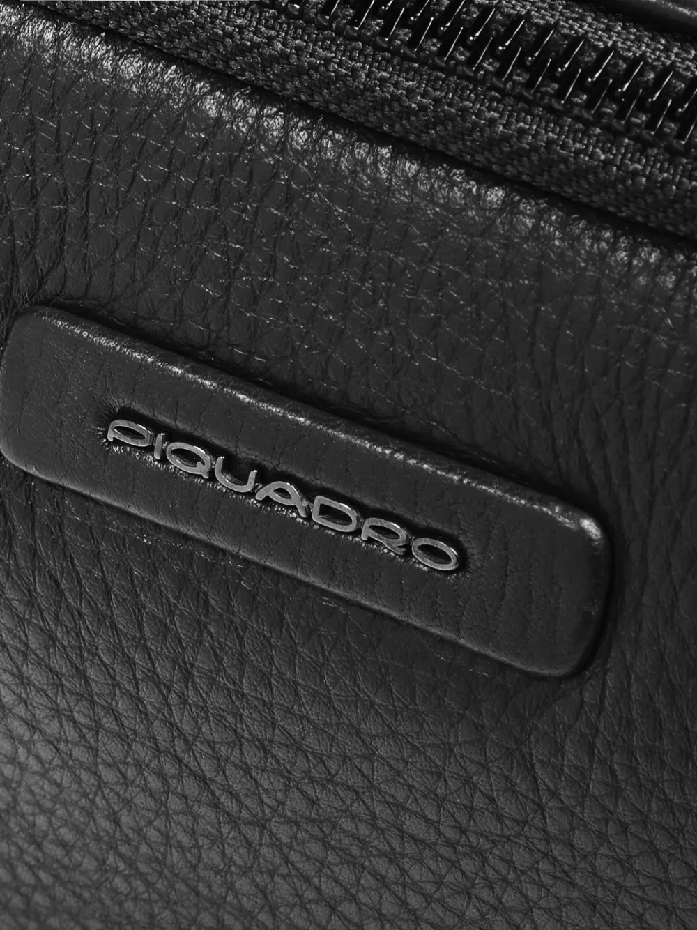 PIQUADRO Leren clutch Zwart