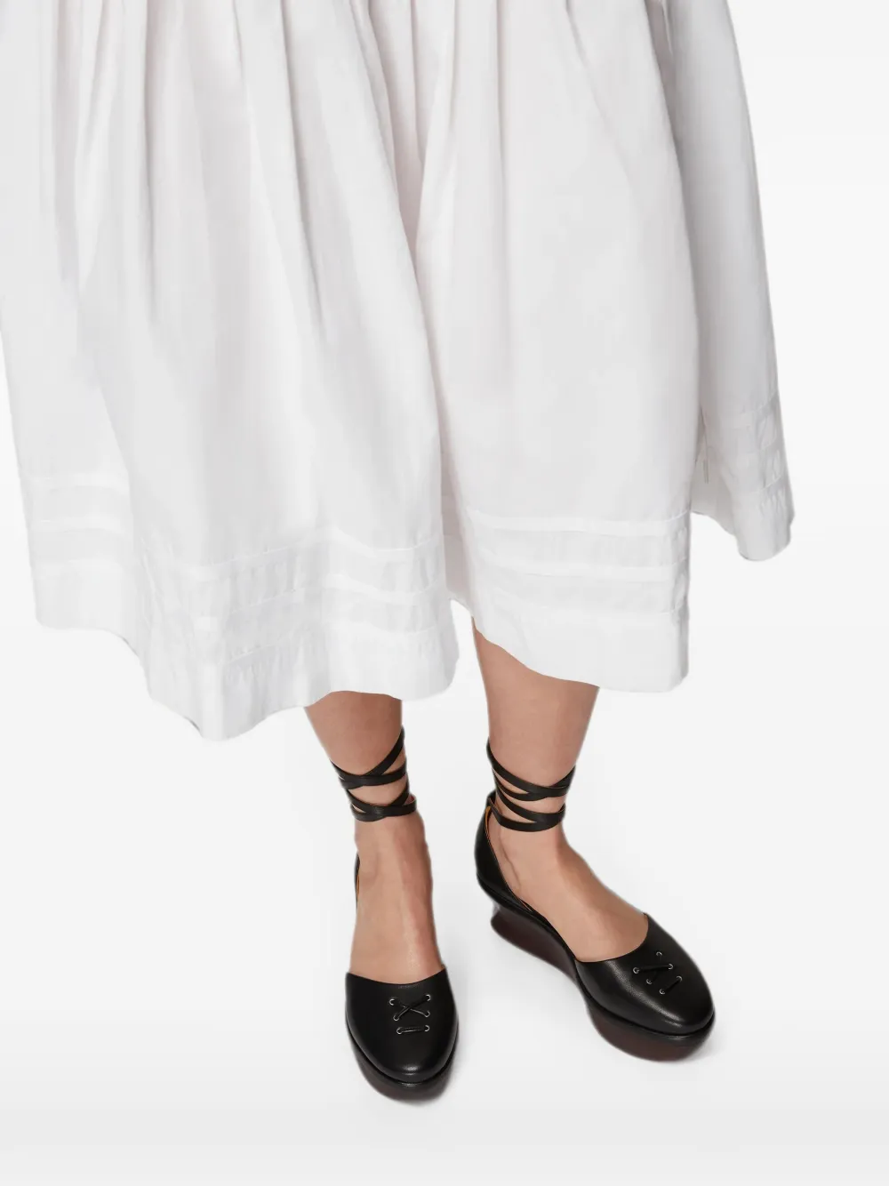 LILI CURIA Petra lace-up platform sandals Zwart