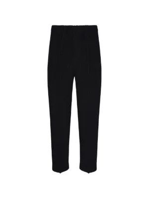 HOMME PLISSÉ ISSEY MIYAKE 黒 テーパードプリーツパンツ Homme Plissé Issey Miyake プリーツ テーパードパンツ | ブラック
