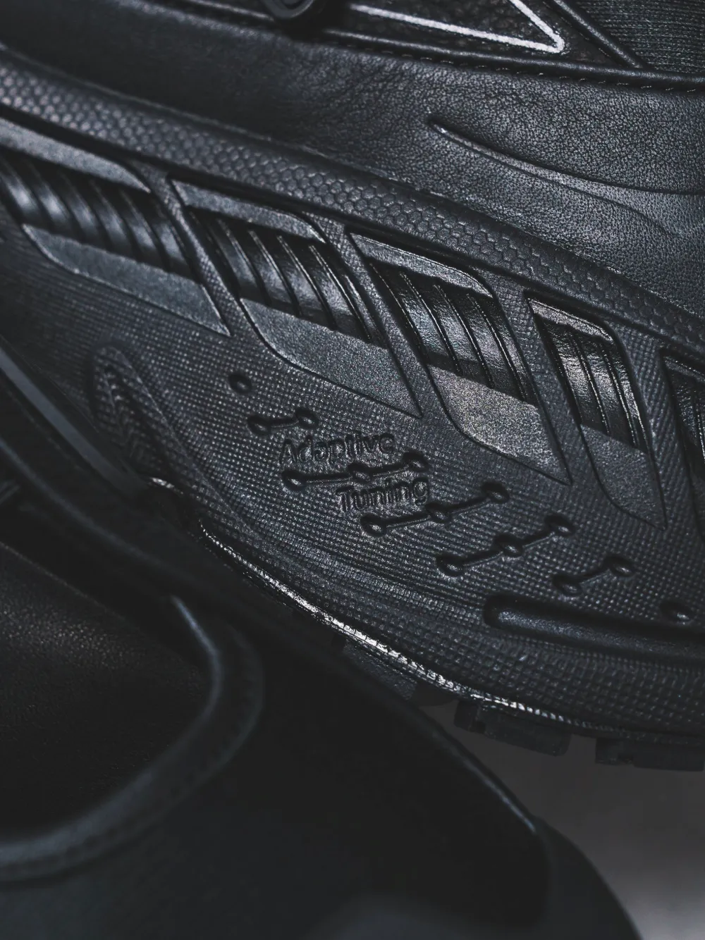 HOKA Stinson Breeze uitgesneden sneakers Zwart