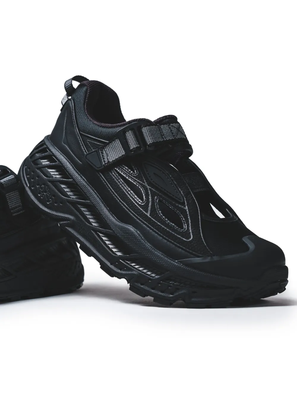 HOKA Stinson Breeze uitgesneden sneakers Zwart