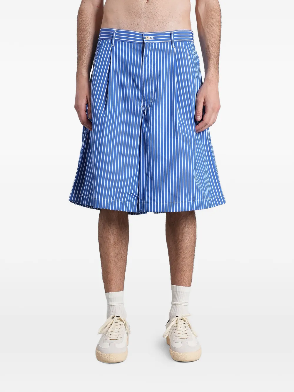 Comme Des Garçons Shirt striped pleated shorts - Blau