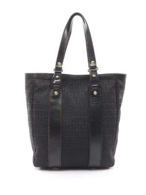 MCM Pre-Owned ロゴエンボス ハンドバッグ | ブラック | FARFETCH JP