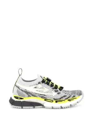 GROUNDS Moopie Chrome Scratch Sneakers | Grey | FARFETCH