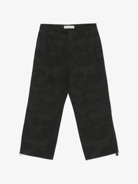 STAY HUMAN ON EARTH Hose mit Camouflagemuster
